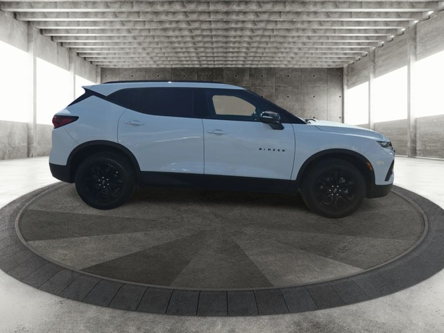 Chevrolet Blazer Vehicle Full-screen Gallery Image 07