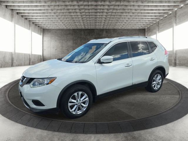 Nissan Rogue Vehicle Full-screen Gallery Image 02