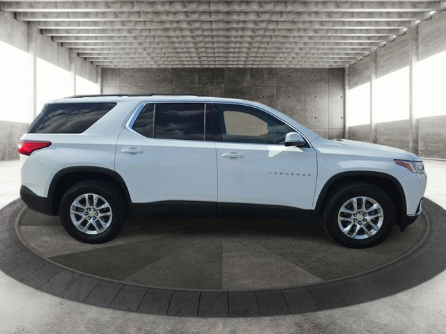 Chevrolet Traverse Vehicle Full-screen Gallery Image 04