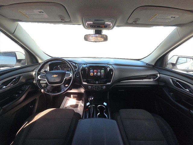 Chevrolet Traverse Vehicle Full-screen Gallery Image 15