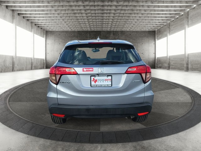 Honda HR-V Vehicle Full-screen Gallery Image 06