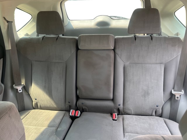 Honda CR-V Vehicle Full-screen Gallery Image 12