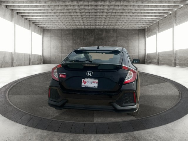 Honda Civic Hatchback Vehicle Full-screen Gallery Image 06