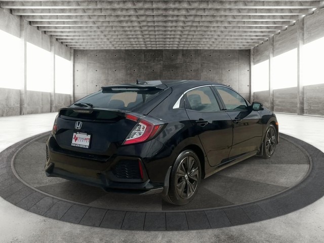 Honda Civic Hatchback Vehicle Full-screen Gallery Image 07