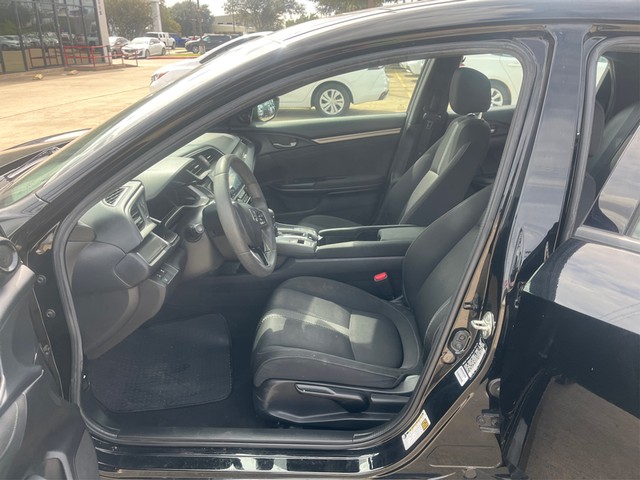 Honda Civic Hatchback Vehicle Full-screen Gallery Image 09