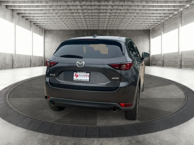Mazda CX-5 Vehicle Full-screen Gallery Image 06