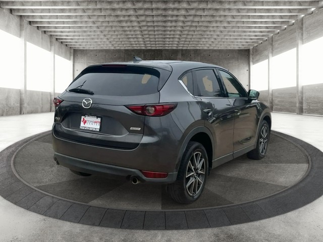 Mazda CX-5 Vehicle Full-screen Gallery Image 07