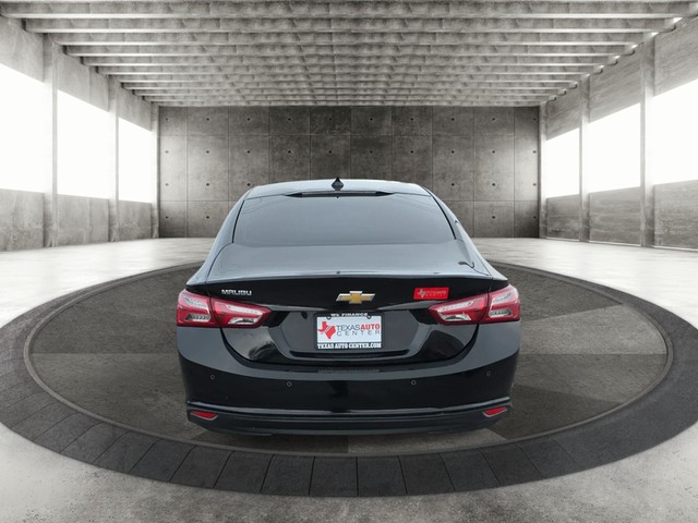 Chevrolet Malibu Vehicle Full-screen Gallery Image 06