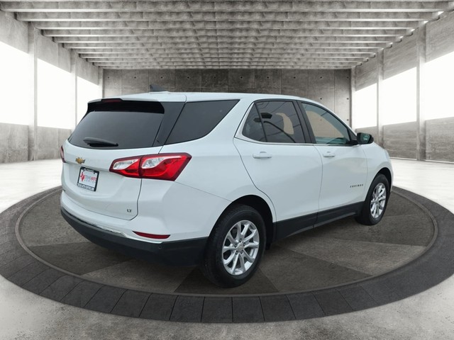 Chevrolet Equinox Vehicle Full-screen Gallery Image 07