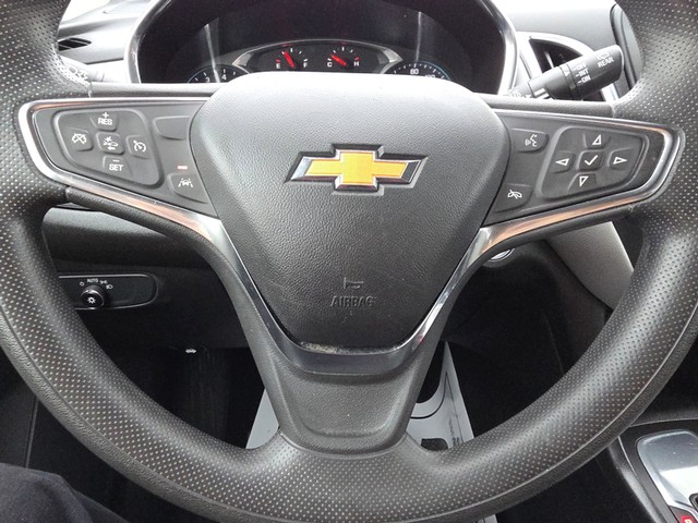 Chevrolet Equinox Vehicle Full-screen Gallery Image 14