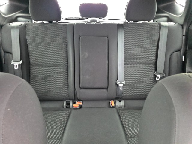 Nissan Rogue Sport Vehicle Full-screen Gallery Image 13