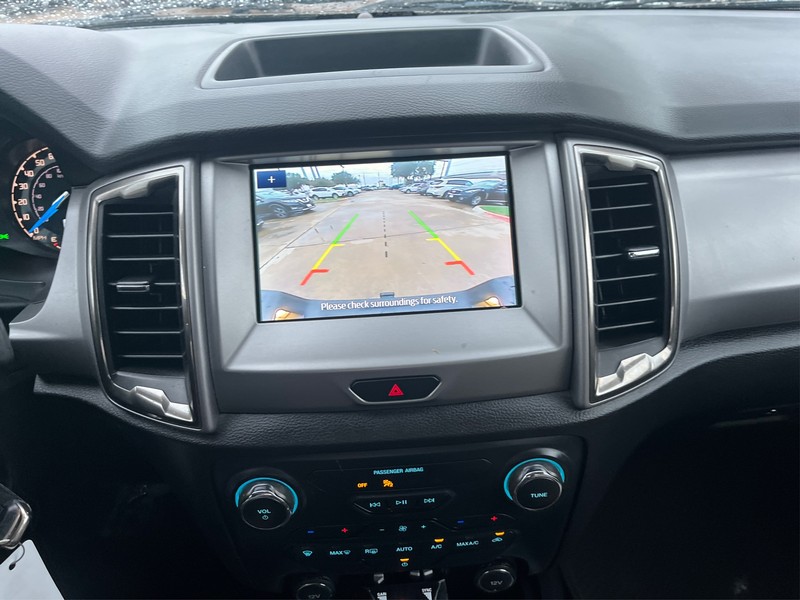 Ford Ranger Vehicle Full-screen Gallery Image 16