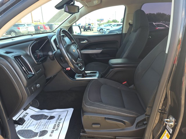 Chevrolet Colorado Vehicle Full-screen Gallery Image 09