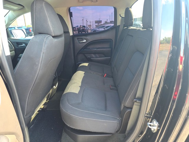 Chevrolet Colorado Vehicle Full-screen Gallery Image 10