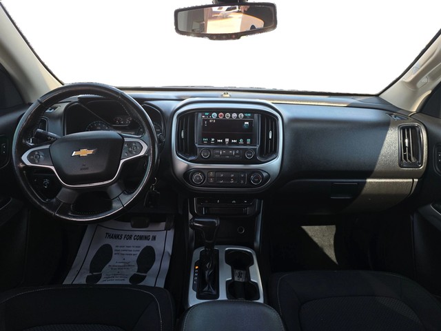 Chevrolet Colorado Vehicle Full-screen Gallery Image 15