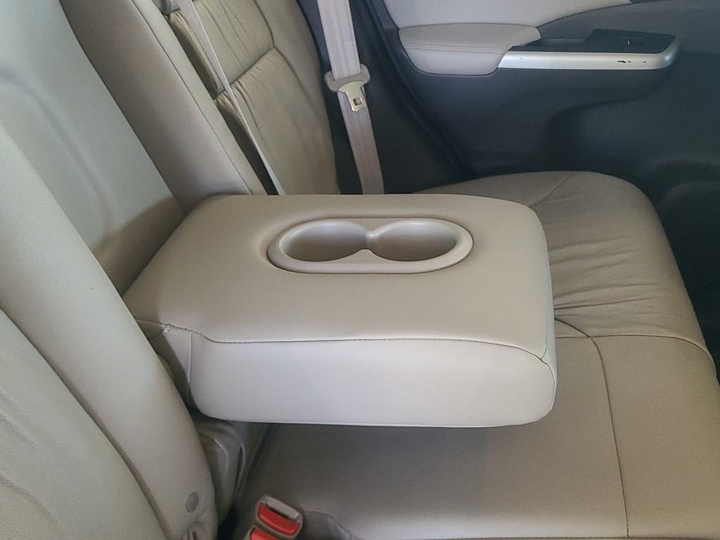 Honda CR-V Vehicle Image 11