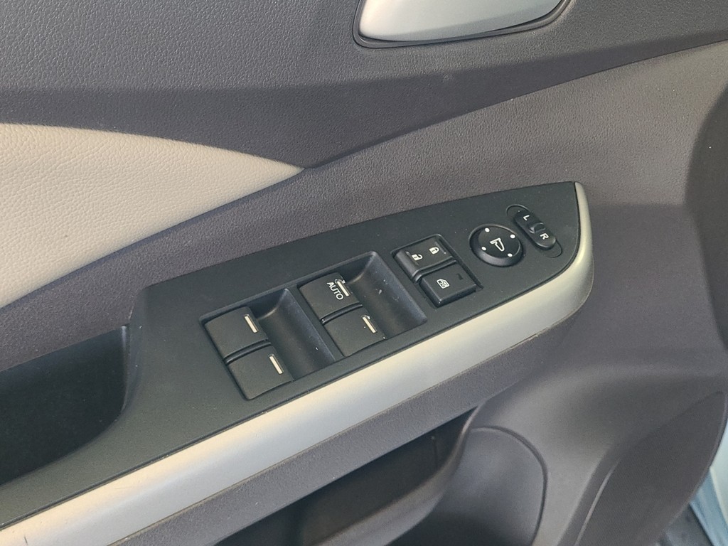 Honda CR-V Vehicle Image 22