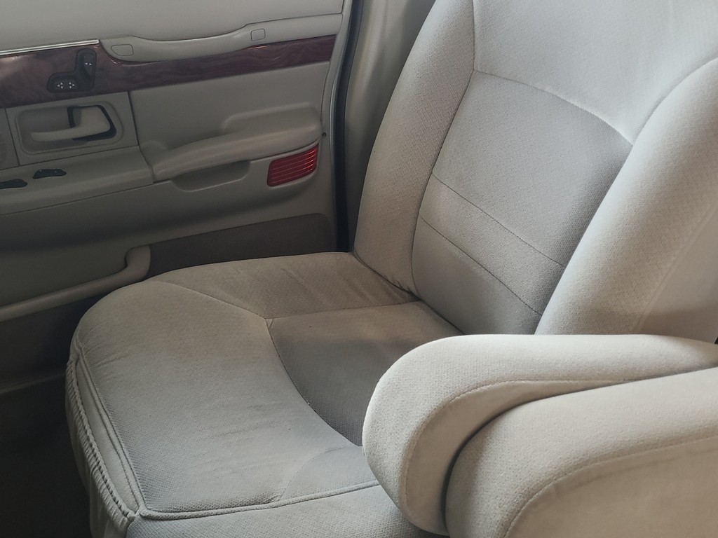 Mercury Grand Marquis Vehicle Image 17