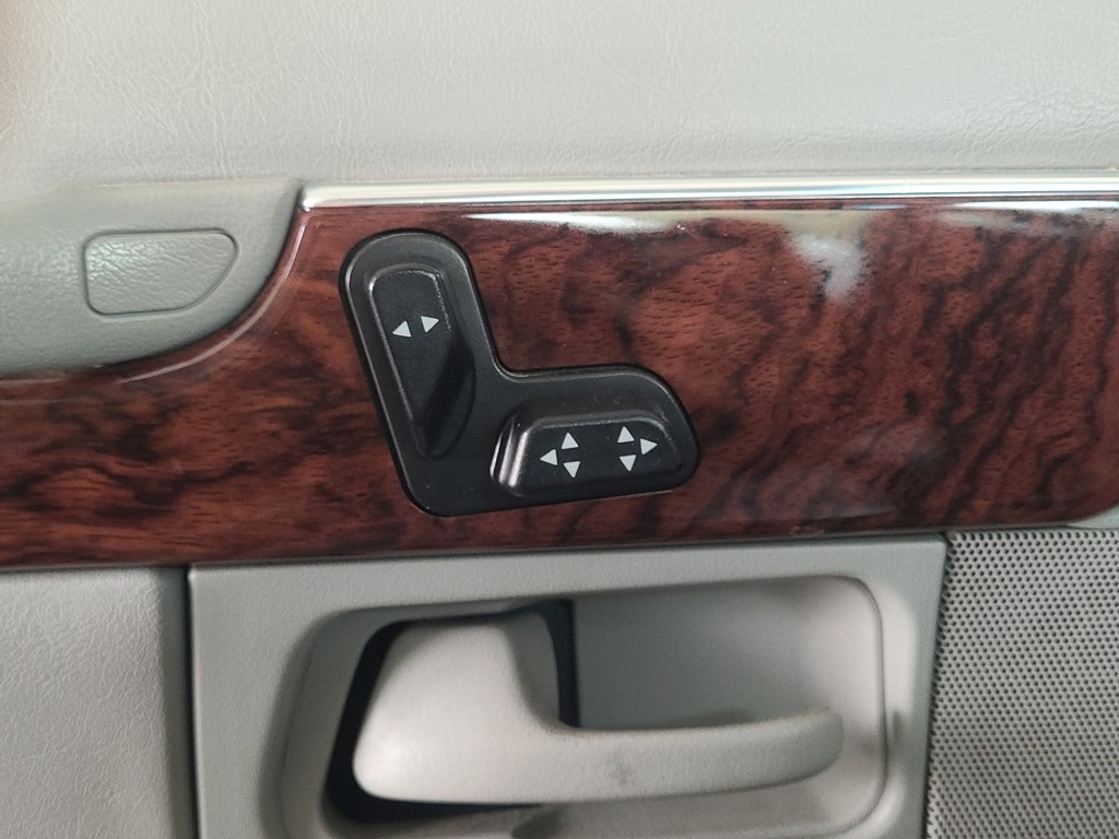 Mercury Grand Marquis Vehicle Image 21