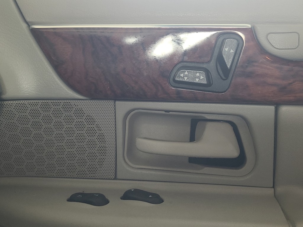 Mercury Grand Marquis Vehicle Image 23
