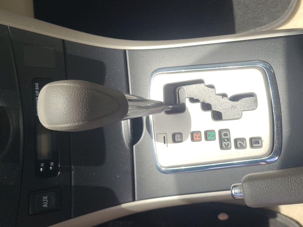 Toyota Corolla Vehicle Image 17