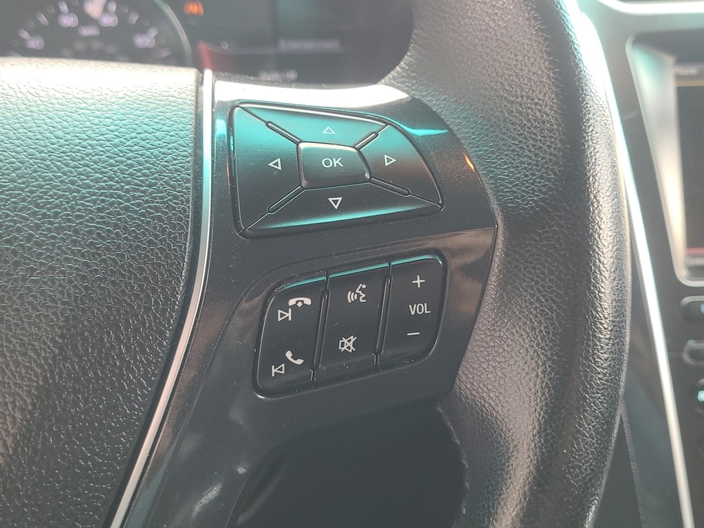 Ford Explorer Vehicle Image 26
