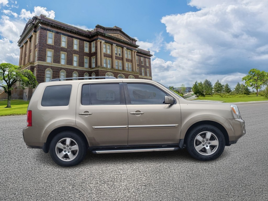 Honda Pilot Vehicle Image 2