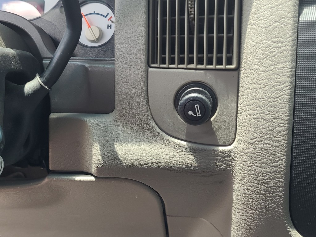 Dodge Ram 1500 Vehicle Image 30