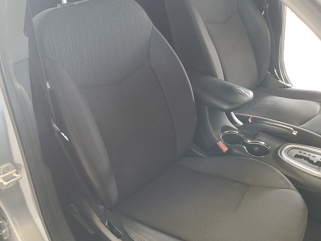 Chrysler 200 Vehicle Image 19