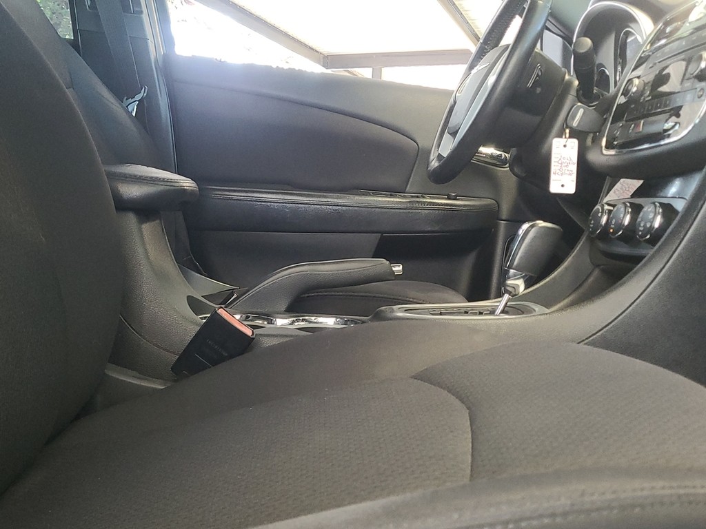 Chrysler 200 Vehicle Image 20
