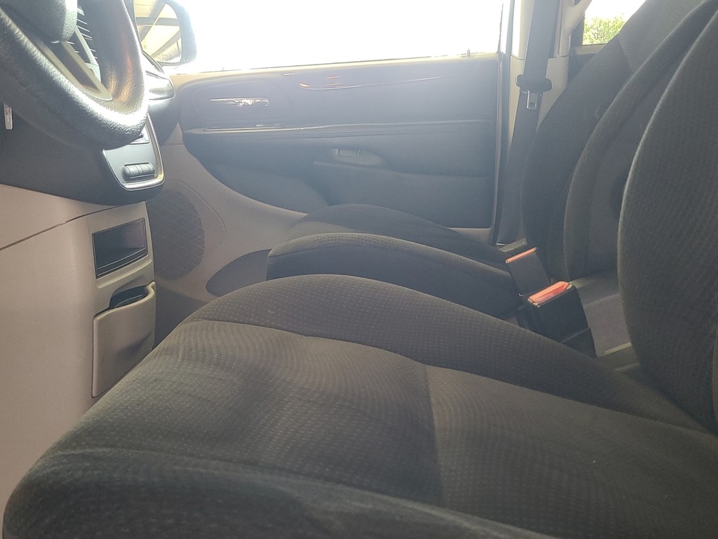 Dodge Grand Caravan Vehicle Image 21