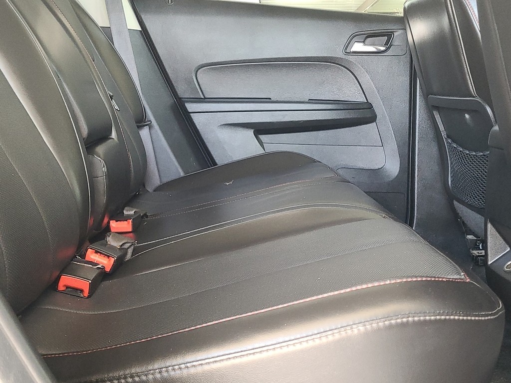 Chevrolet Equinox Vehicle Image 10