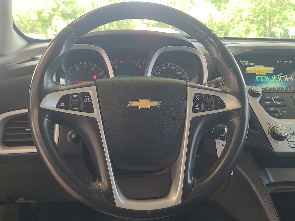 Chevrolet Equinox Vehicle Image 15