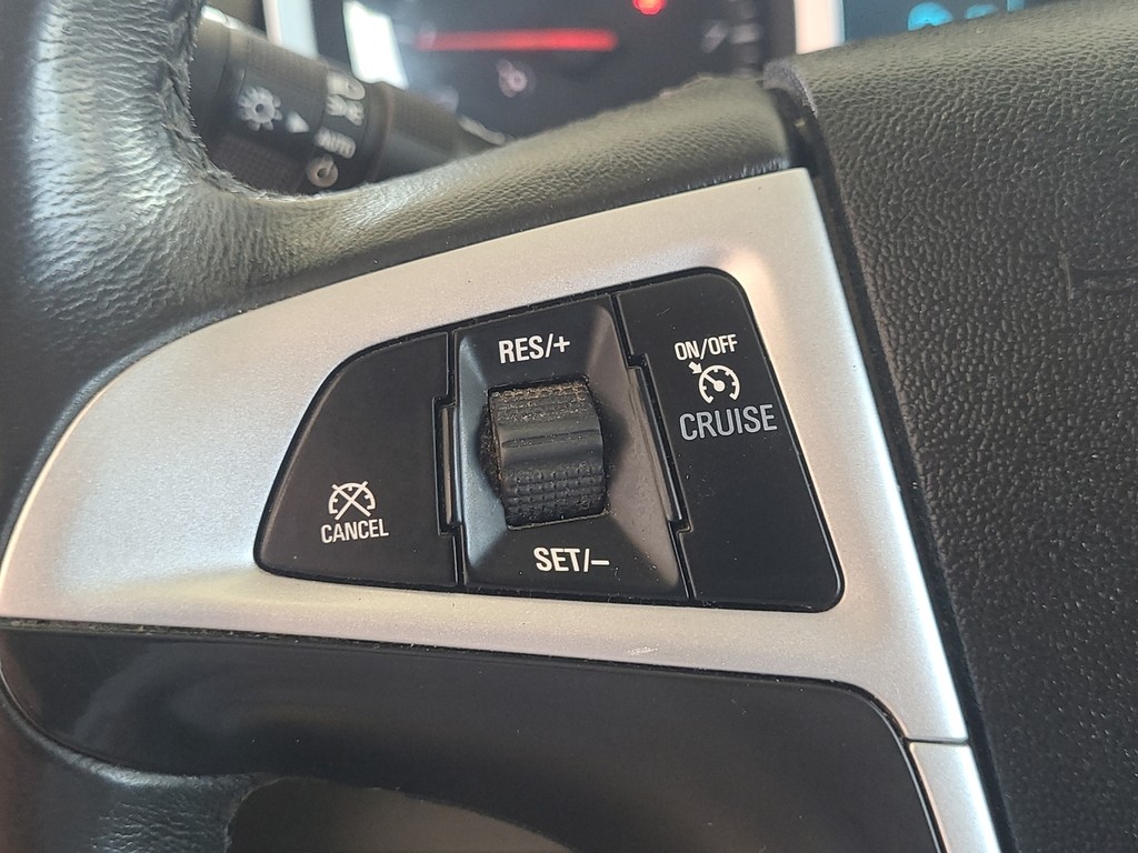 Chevrolet Equinox Vehicle Image 25