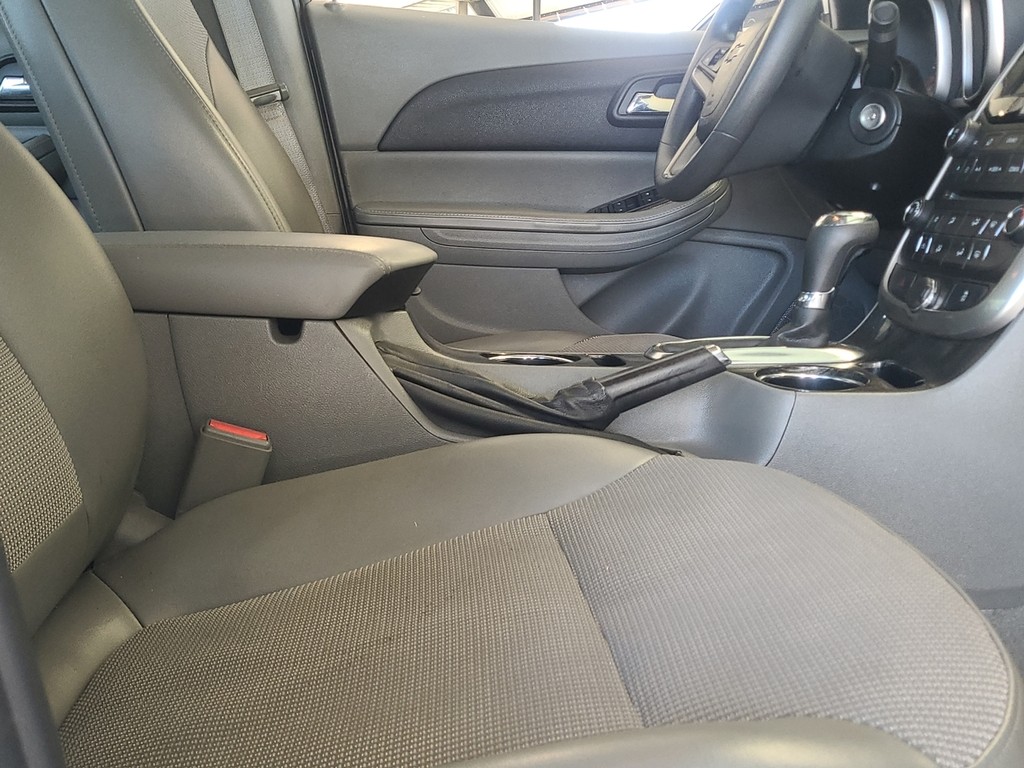Chevrolet Malibu Limited Vehicle Image 20