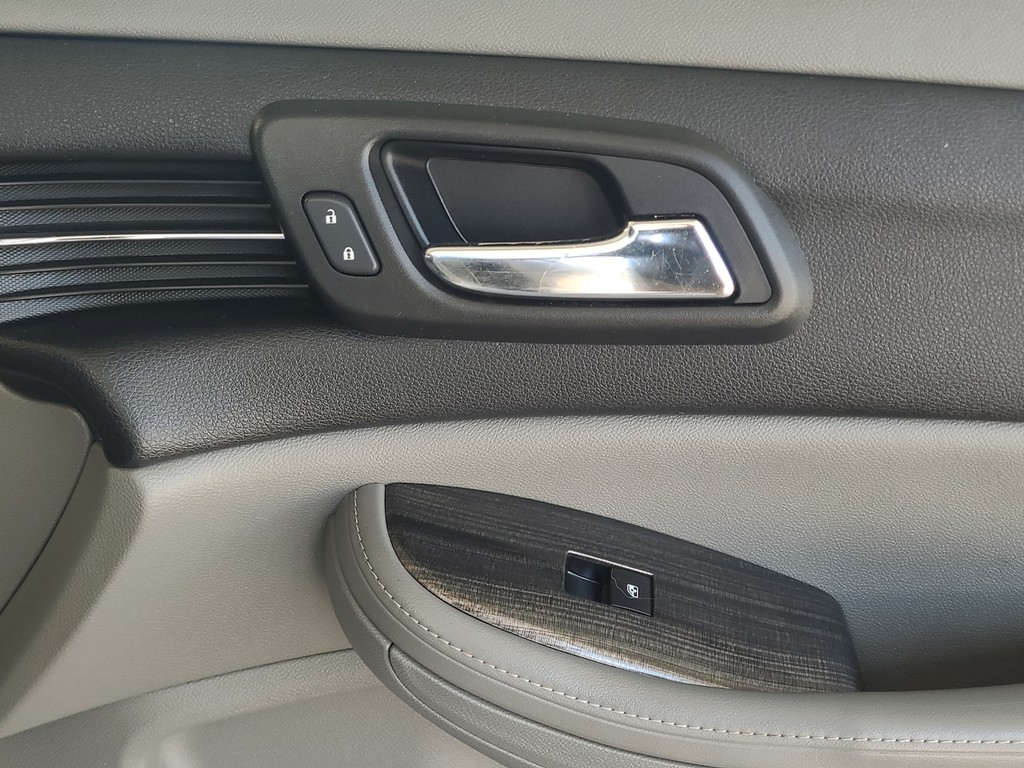 Chevrolet Malibu Limited Vehicle Image 24