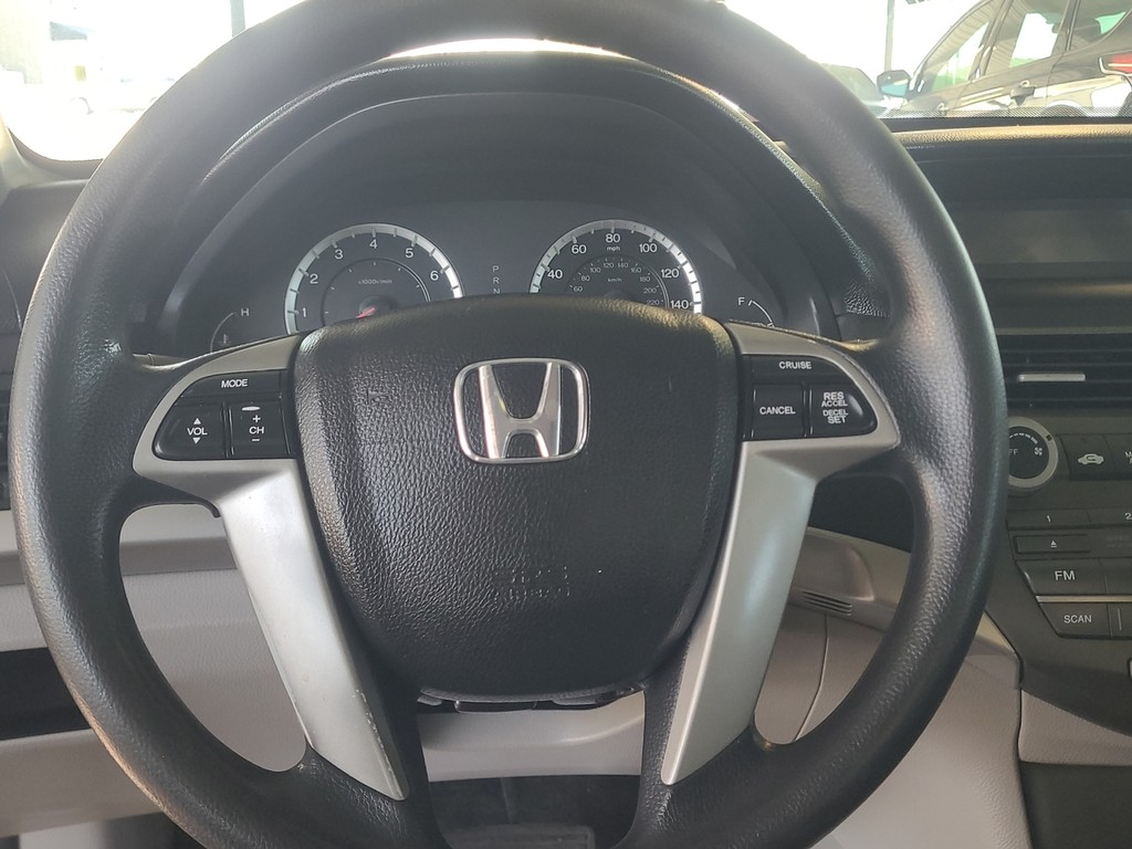 Honda Accord Sedan Vehicle Image 16