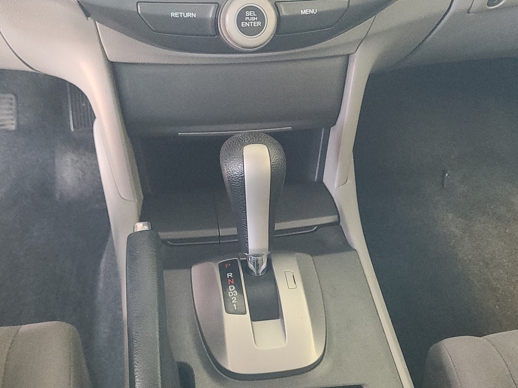 Honda Accord Sedan Vehicle Image 18