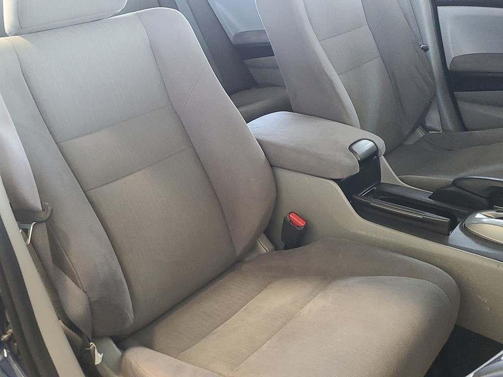 Honda Accord Sedan Vehicle Image 19
