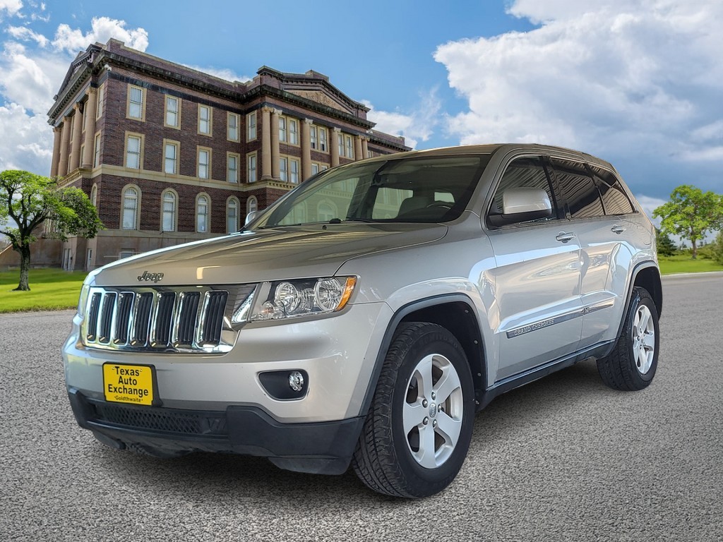 Jeep Grand Cherokee Vehicle Image 7