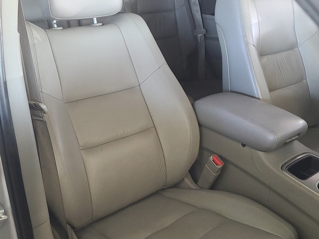 Jeep Grand Cherokee Vehicle Image 19