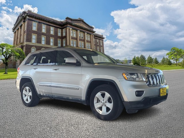 more details - jeep grand cherokee