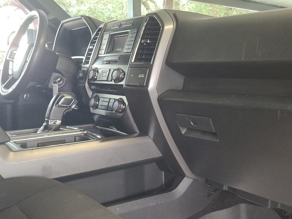 Ford F-150 Vehicle Image 15