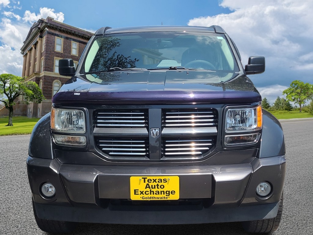 Dodge Nitro Vehicle Image 7