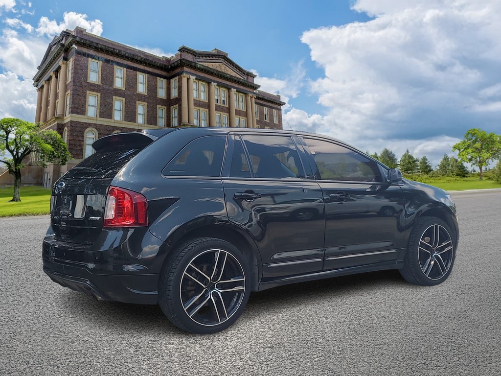 Ford Edge Vehicle Image 3