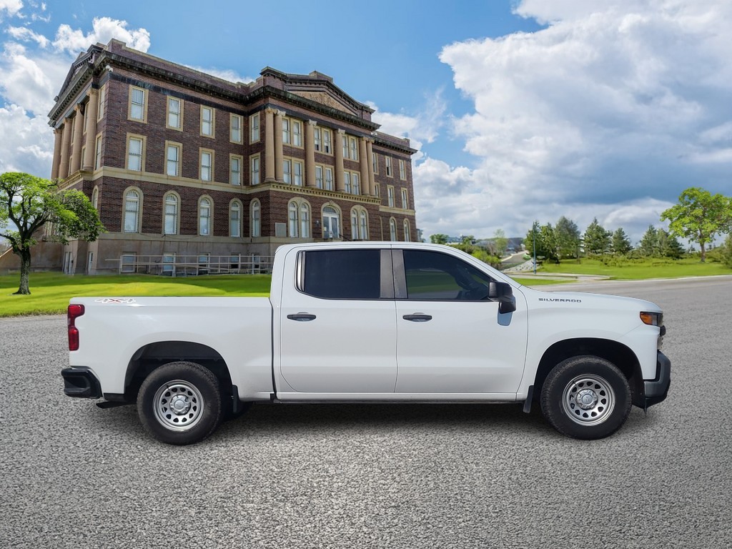 Chevrolet Silverado 1500 Vehicle Image 2