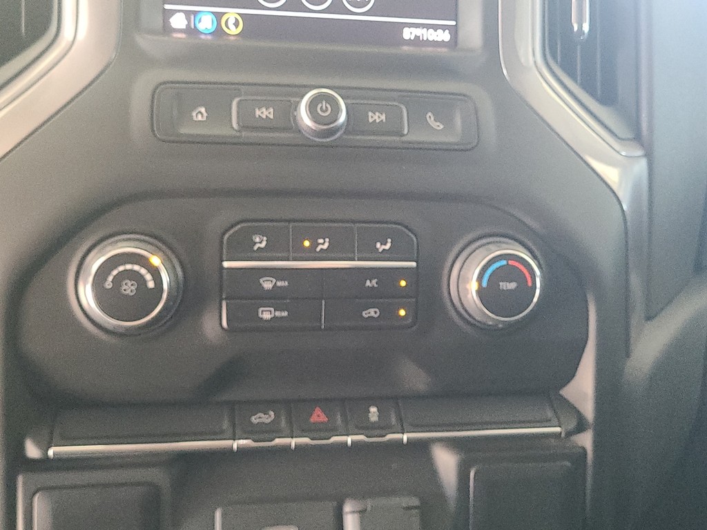 Chevrolet Silverado 1500 Vehicle Image 22