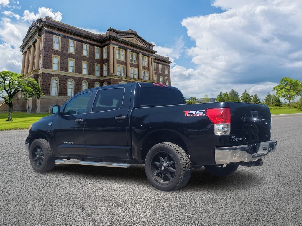 Toyota Tundra 2WD Truck Vehicle Image 5