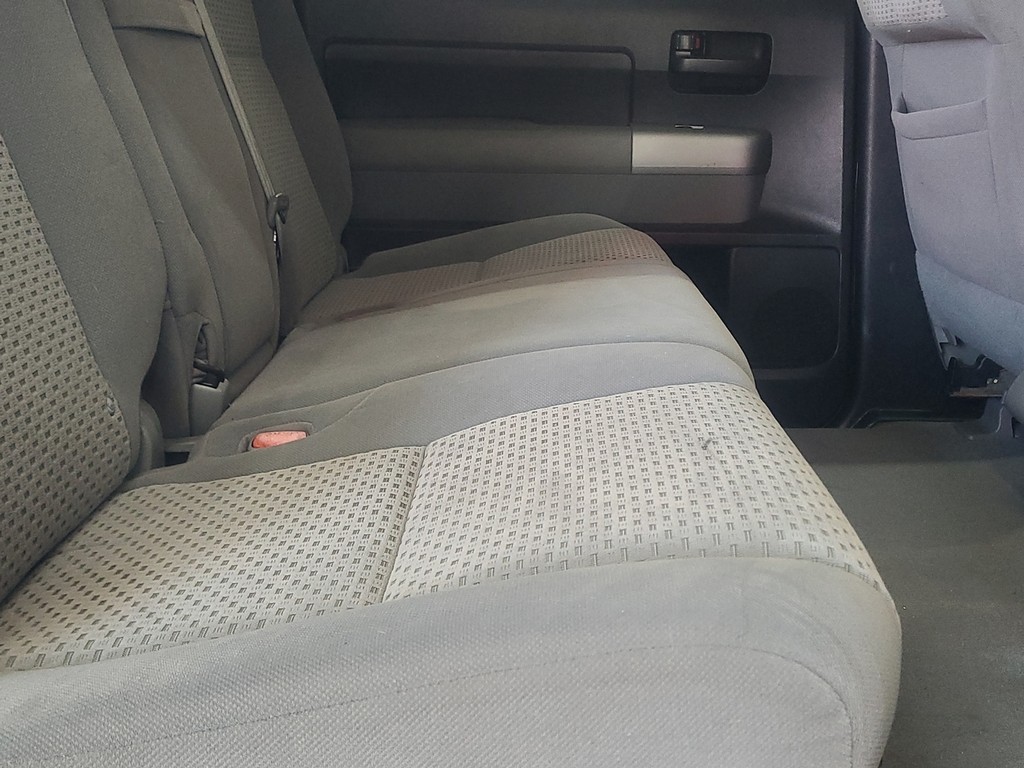 Toyota Tundra 2WD Truck Vehicle Image 11