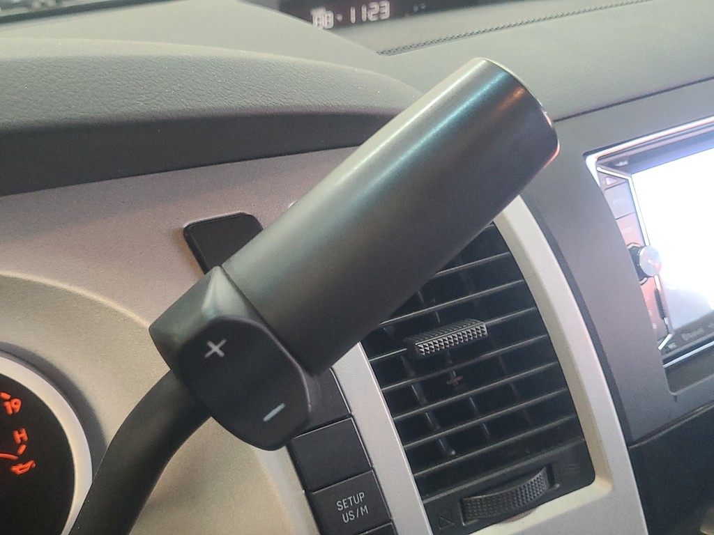 Toyota Tundra 2WD Truck Vehicle Image 18